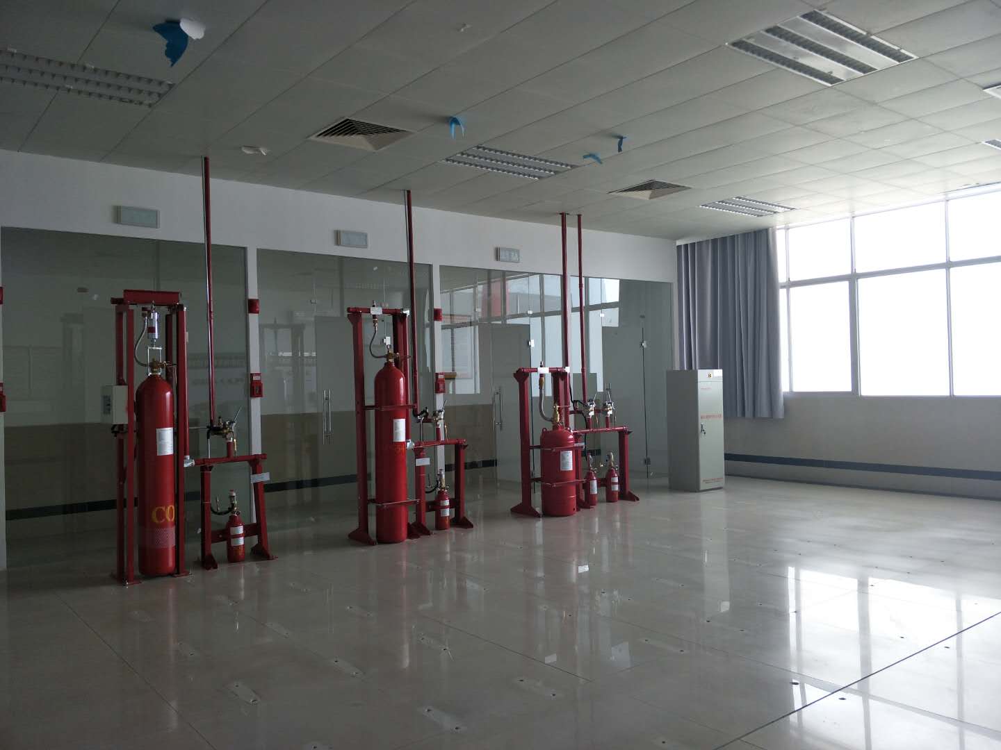 气体灭火系统.jpg